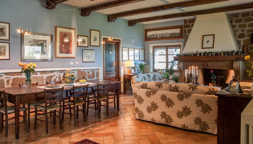 Agriturismo Locanda Pantanello ピティリアーノ エクステリア 写真